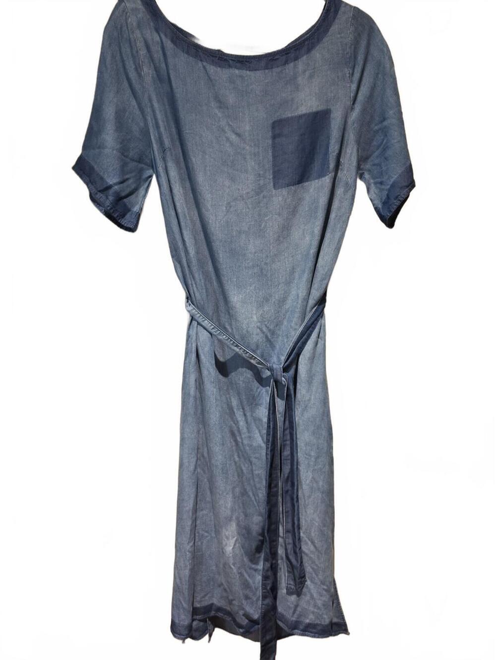 Given Kale Chambray 2 Tone Denim Look Dress, Belted, Size Medium, Side Slits